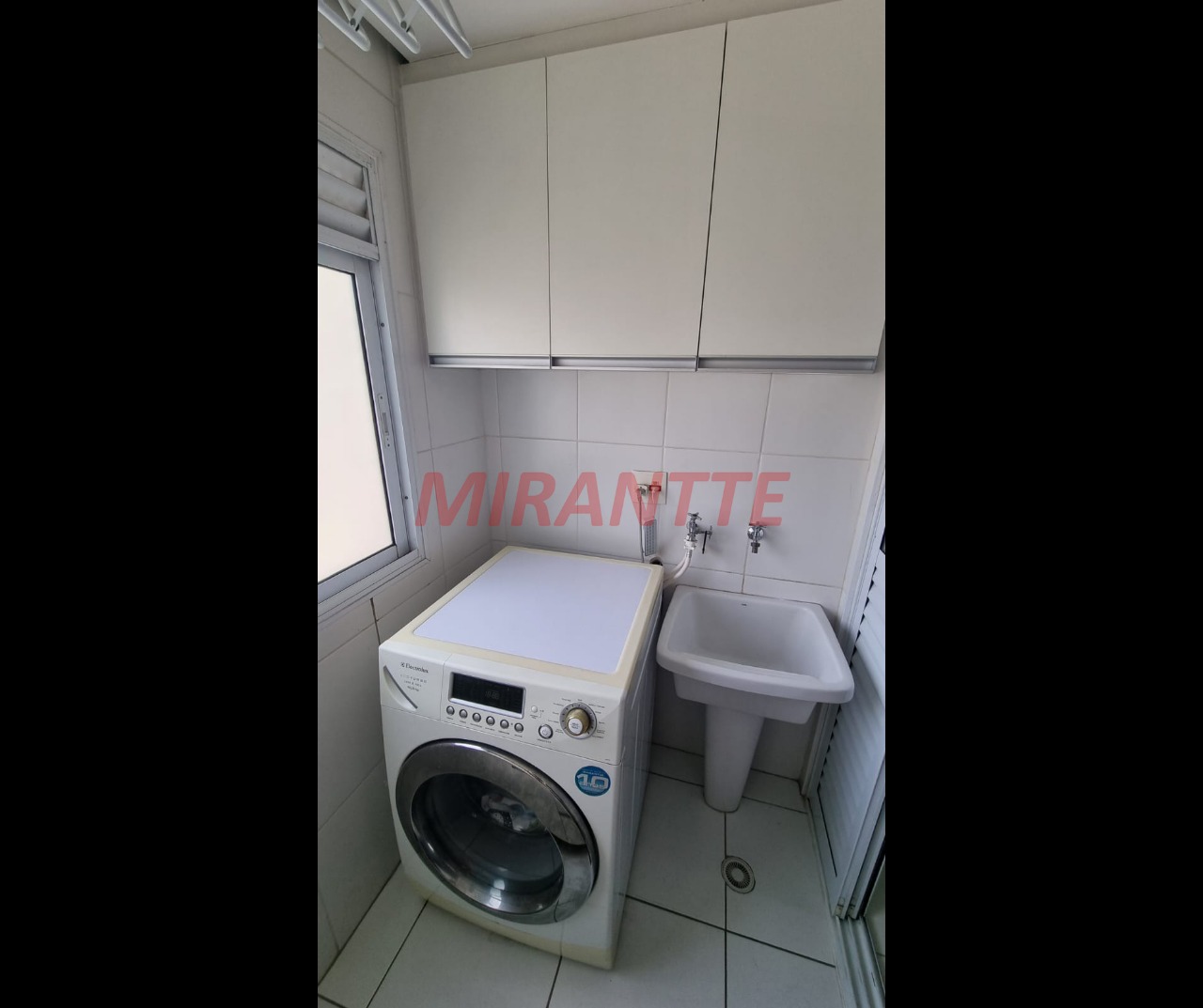 Apartamento de 64m² com 2 quartos em Santana