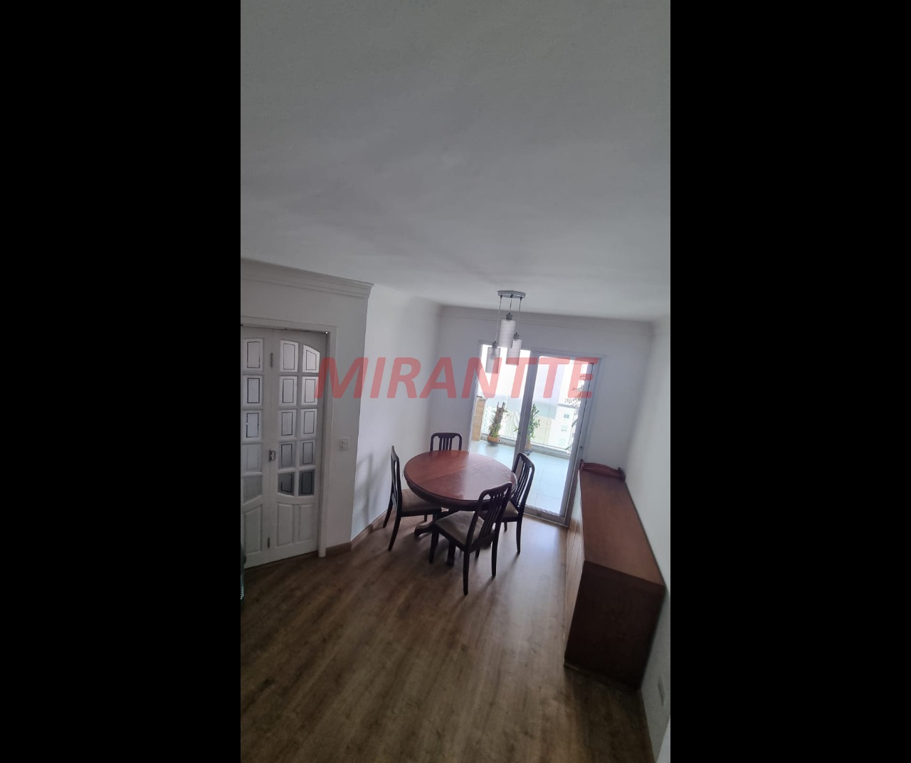 Apartamento de 64m² com 2 quartos em Santana