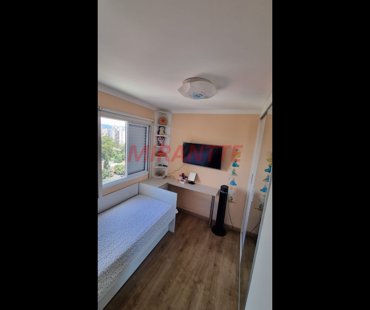 Apartamento de 64m² com 2 quartos em Santana