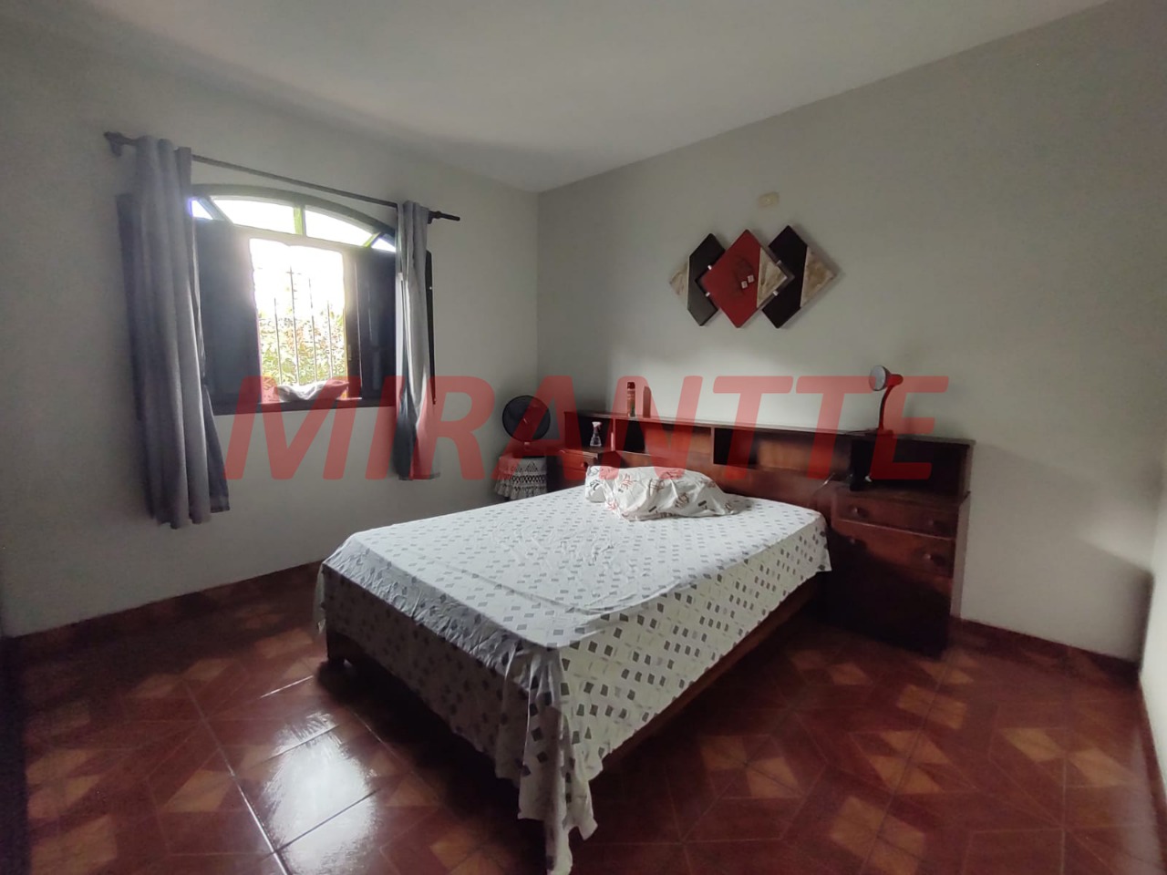 Sobrado de 115m² com 3 quartos em Vila Aurora (Zona Norte)