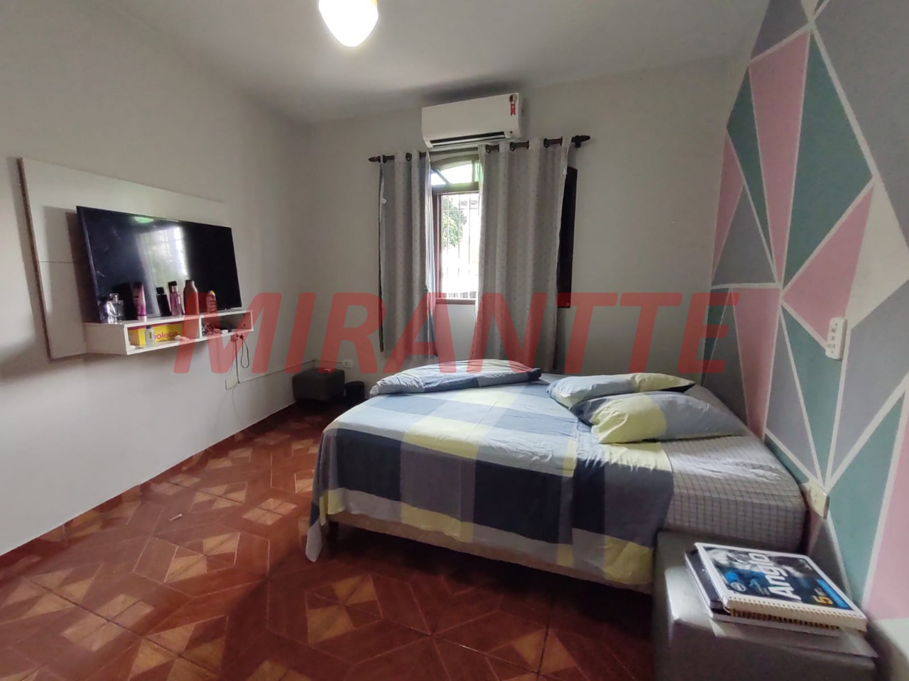 Sobrado de 115m² com 3 quartos em Vila Aurora (Zona Norte)