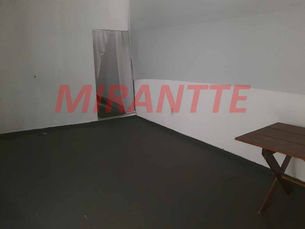 Comercial de 600m² em Santana