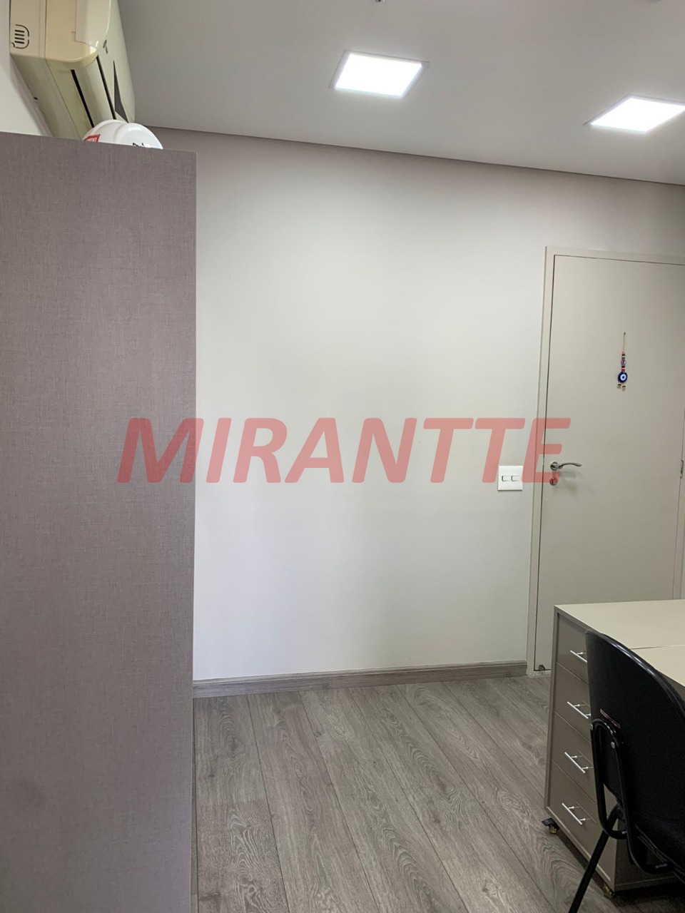 Comercial de 43m² em Santana