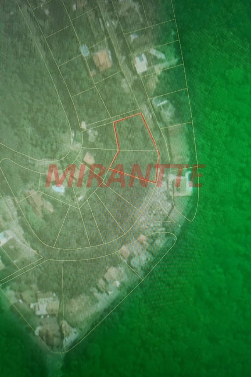Terreno de 0m² em Roseira