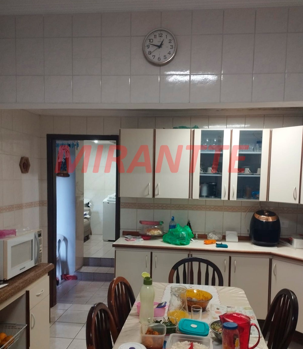 Casa terrea de 115m² com 4 quartos em Parque Casa De Pedra
