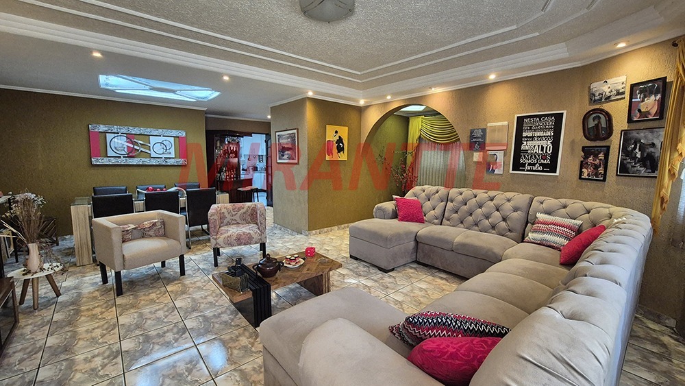 Casa terrea de 180m² com 3 quartos em Parque Boturussu