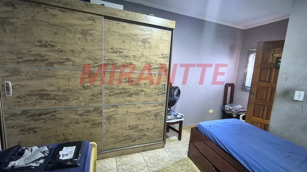 Casa terrea de 180m² com 3 quartos em Parque Boturussu