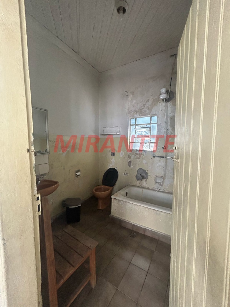 Casa terrea de 120m² com 3 quartos em Vila Nivi