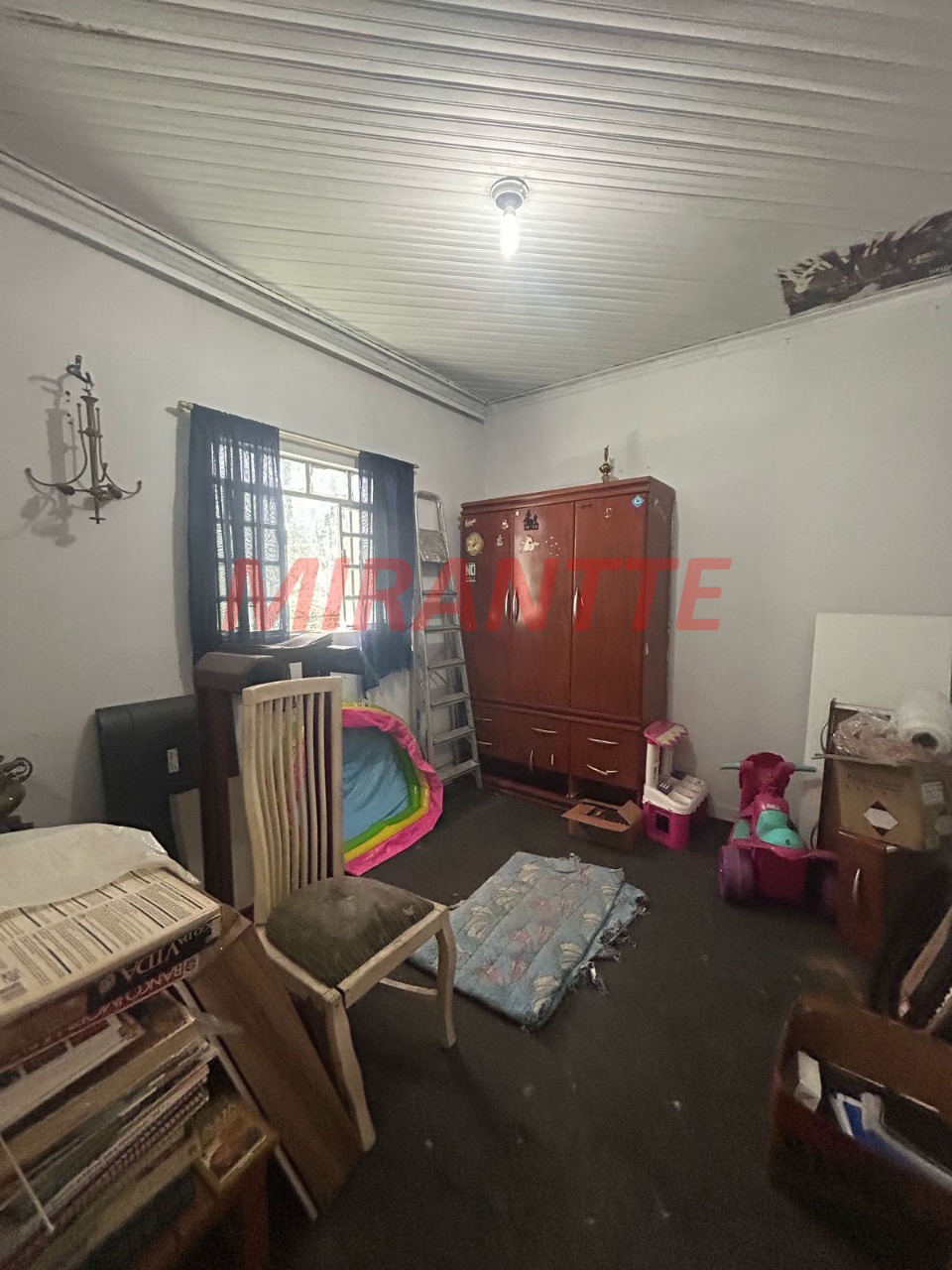 Casa terrea de 120m² com 3 quartos em Vila Nivi