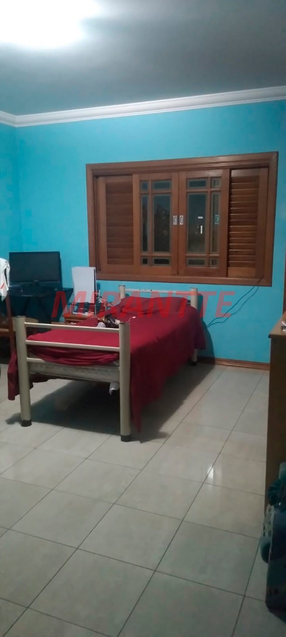 Sobrado de 210m² com 8 quartos em Catumbi