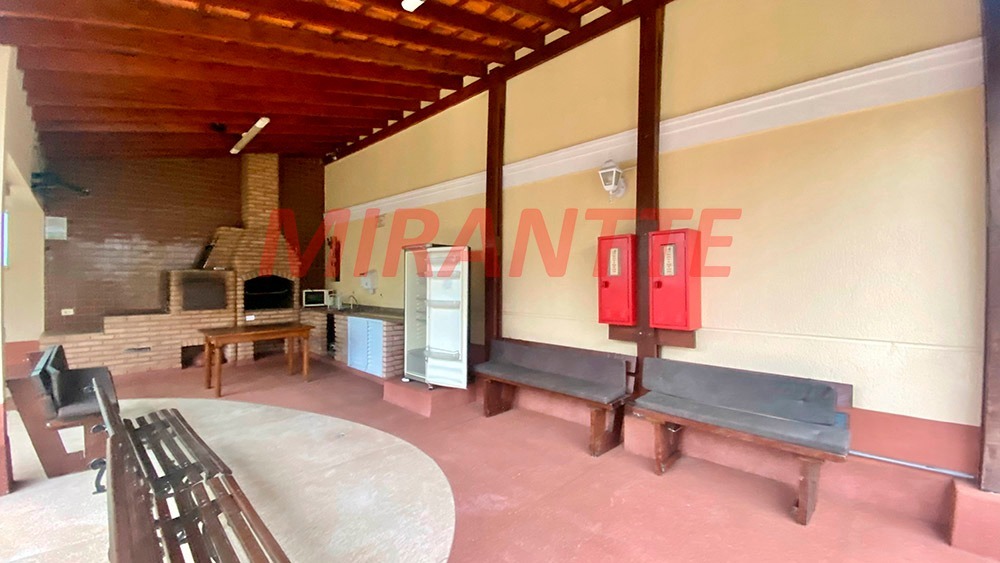 Cond. fechado de 147m² com 3 quartos em Imirim