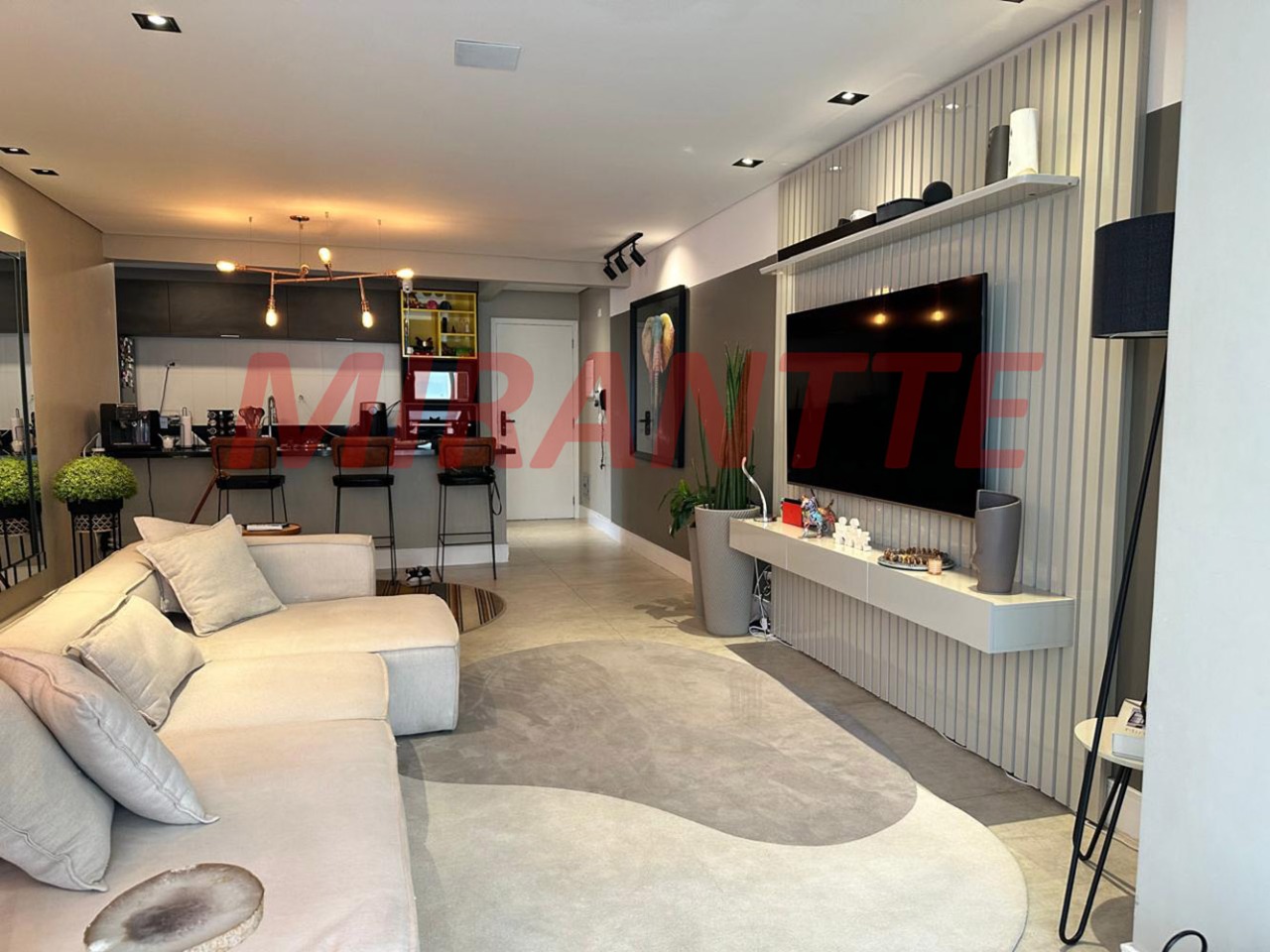 Apartamento de 89m² com 3 quartos em Água Fria