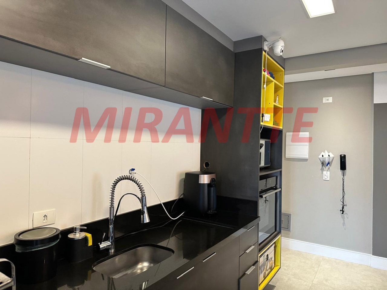 Apartamento de 89m² com 3 quartos em Água Fria