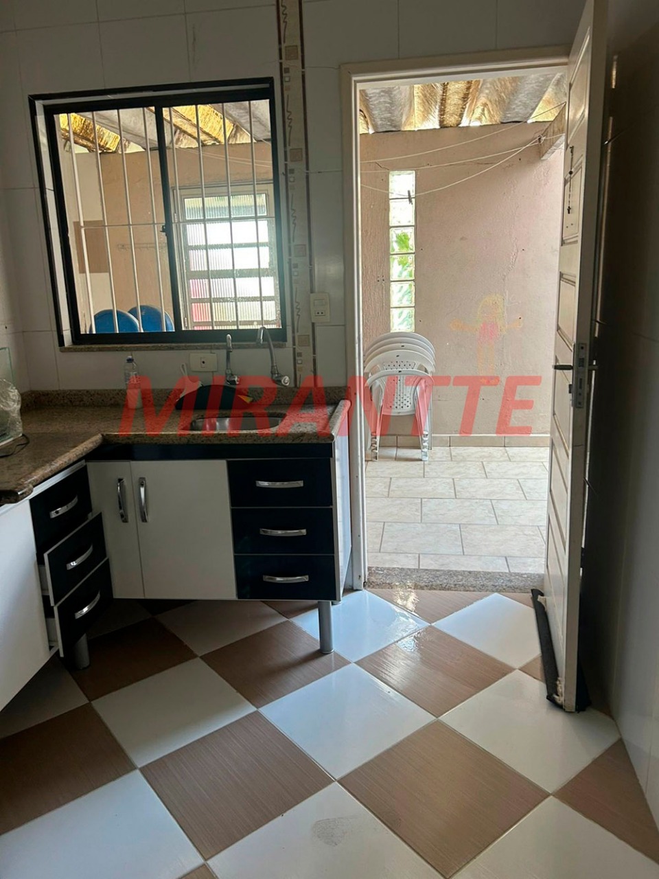 Casa terrea de 140m² com 6 quartos em Jardim Guançã
