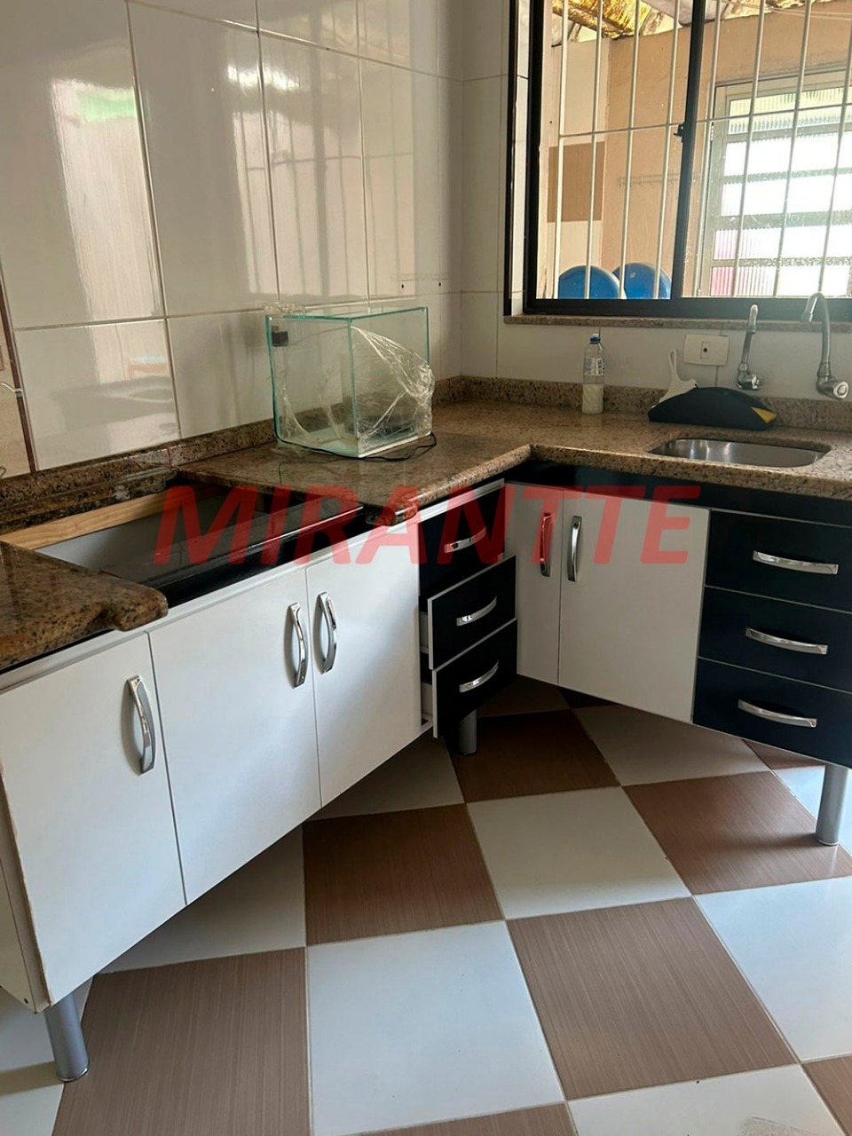 Casa terrea de 140m² com 6 quartos em Jardim Guançã
