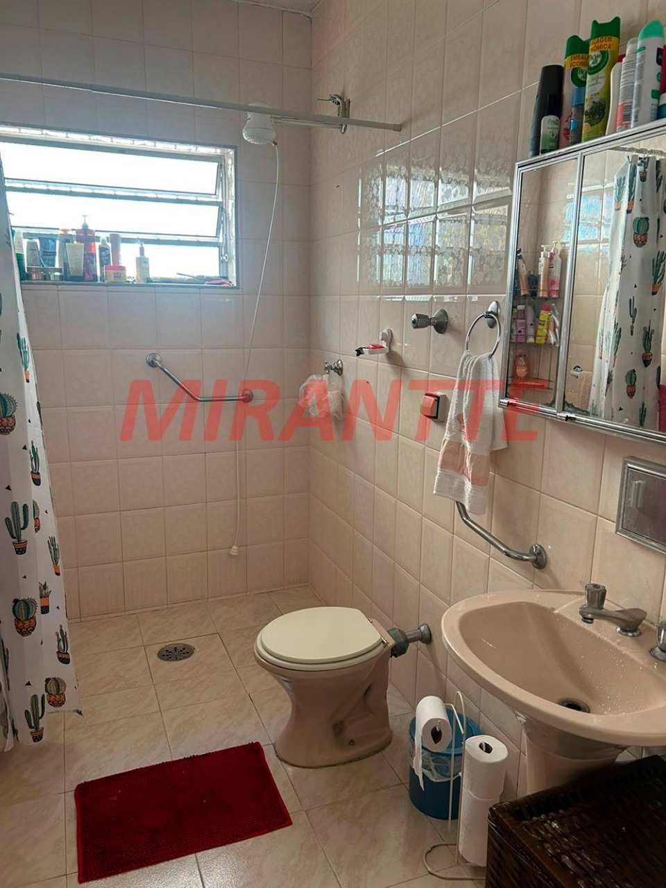 Casa terrea de 140m² com 6 quartos em Jardim Guançã