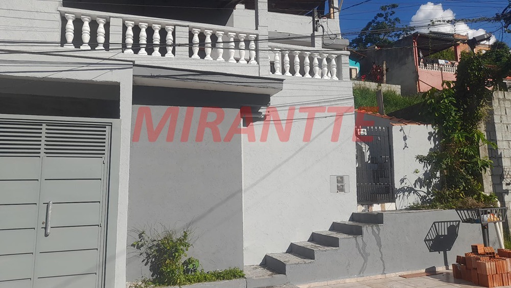 Casa terrea de 79.55m² com 4 quartos em Barreiro