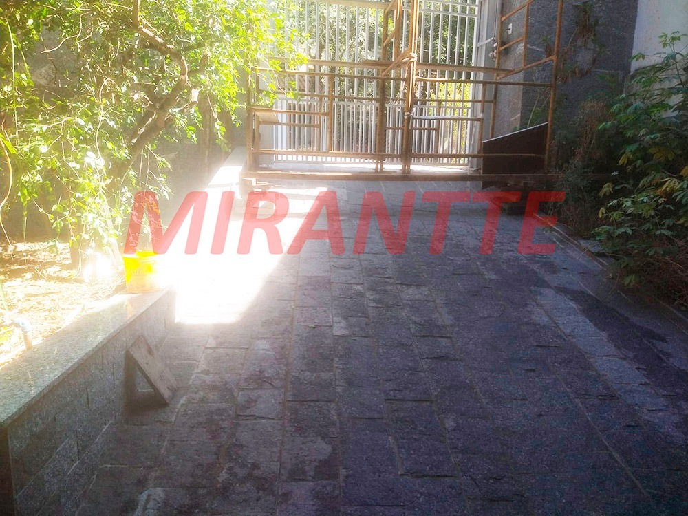Casa terrea de 450m² com 6 quartos em Jardim Guapíra