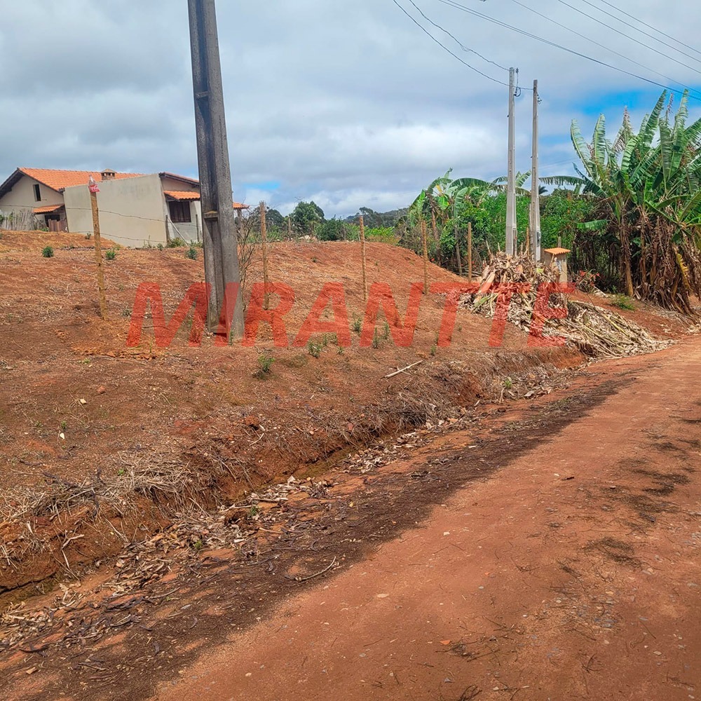 Terreno de 0m² em Tavares