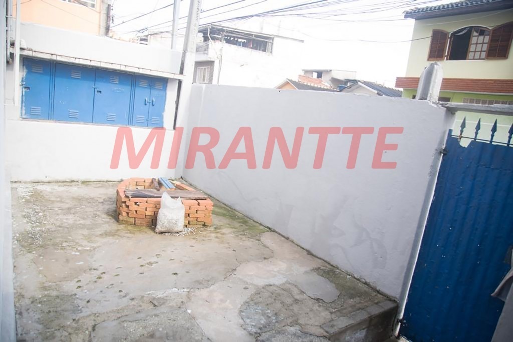 Cond. fechado de 150m² com 7 quartos em Vila Leonor
