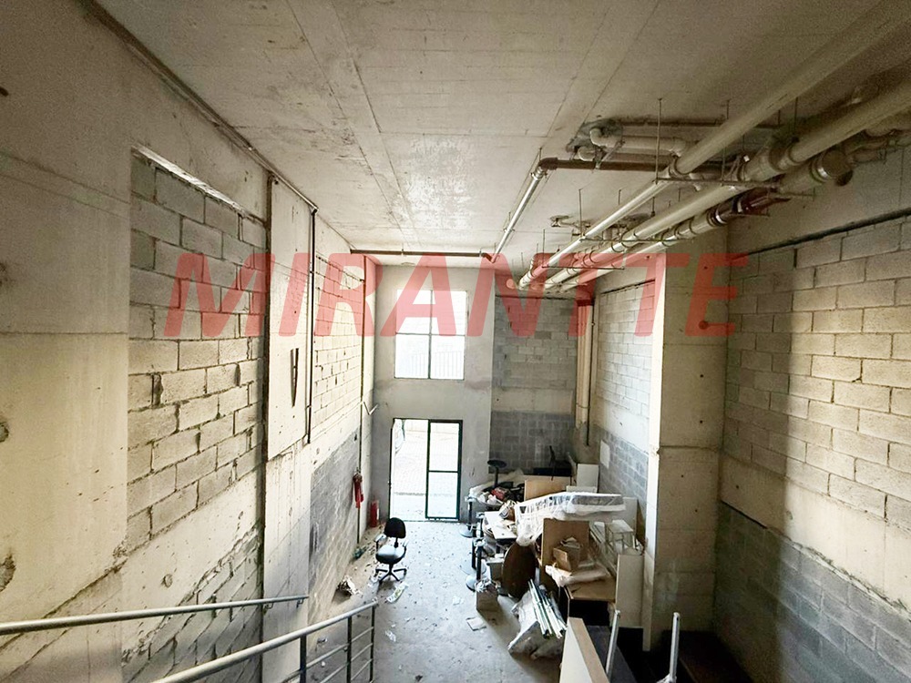 Comercial de 248m² em Bela Vista