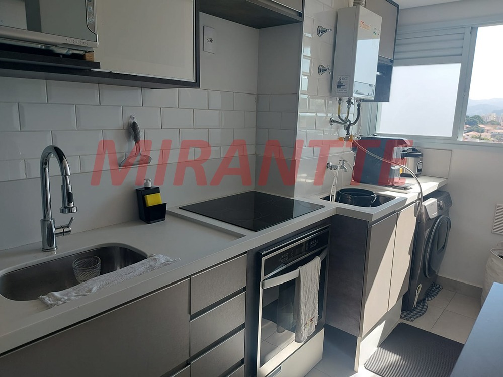 Apartamento de 47m² com 2 quartos em Parque Vitoria