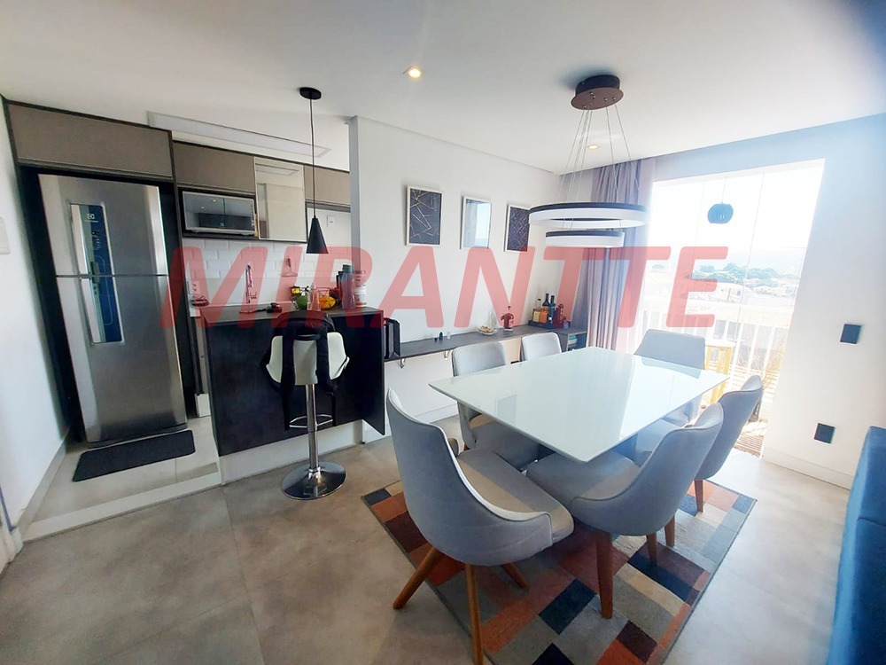 Apartamento de 47m² com 2 quartos em Parque Vitoria