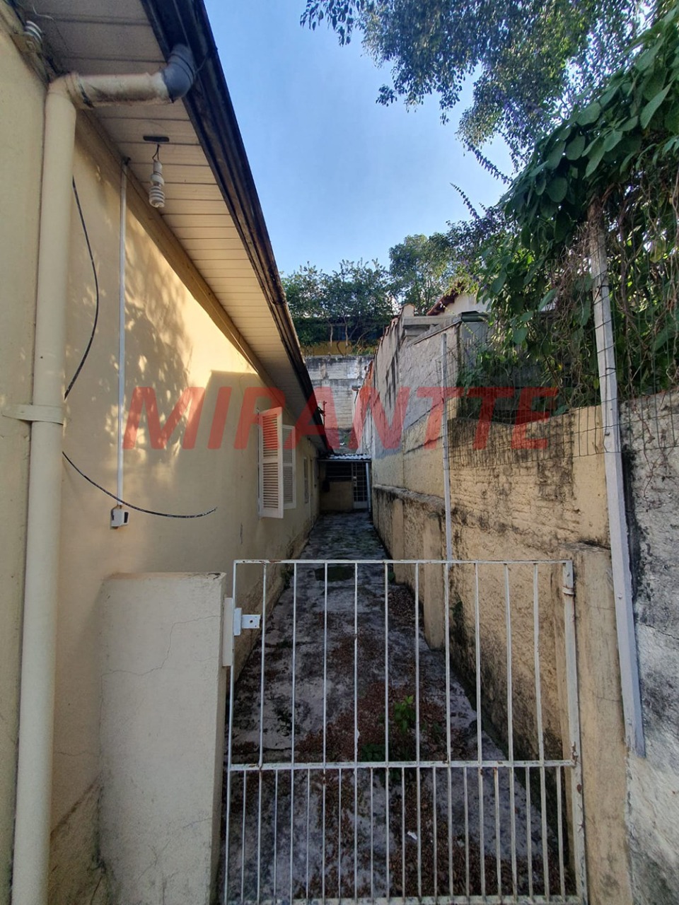 Casa terrea de 142m² com 4 quartos em Vila Mazzei
