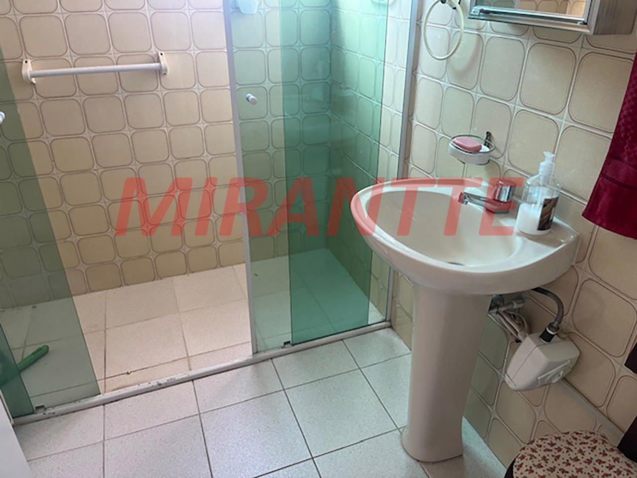 Apartamento de 70m² com 2 quartos em Barro Branco (Zona Norte)