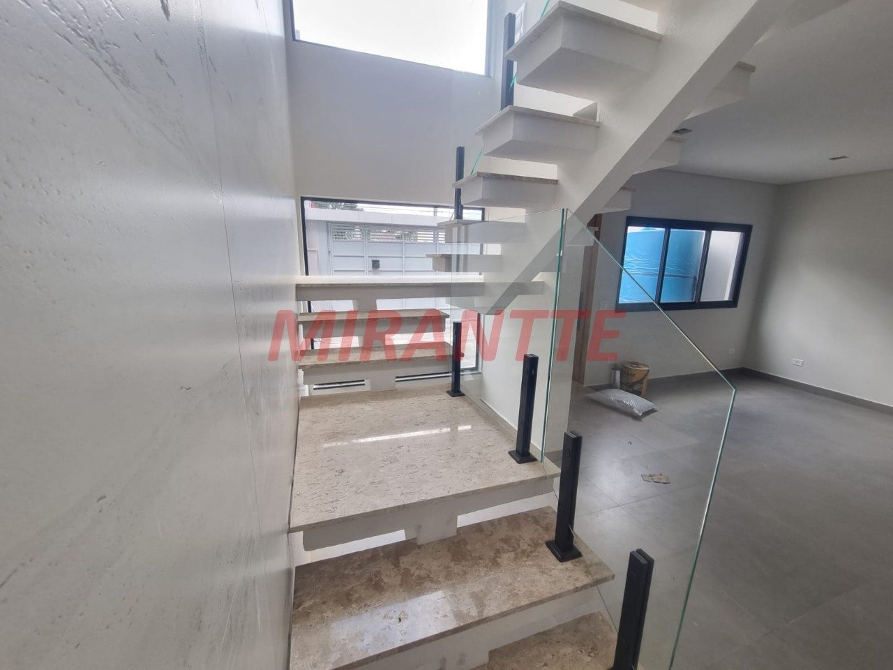 Sobrado de 133m² com 3 quartos em Tremembe