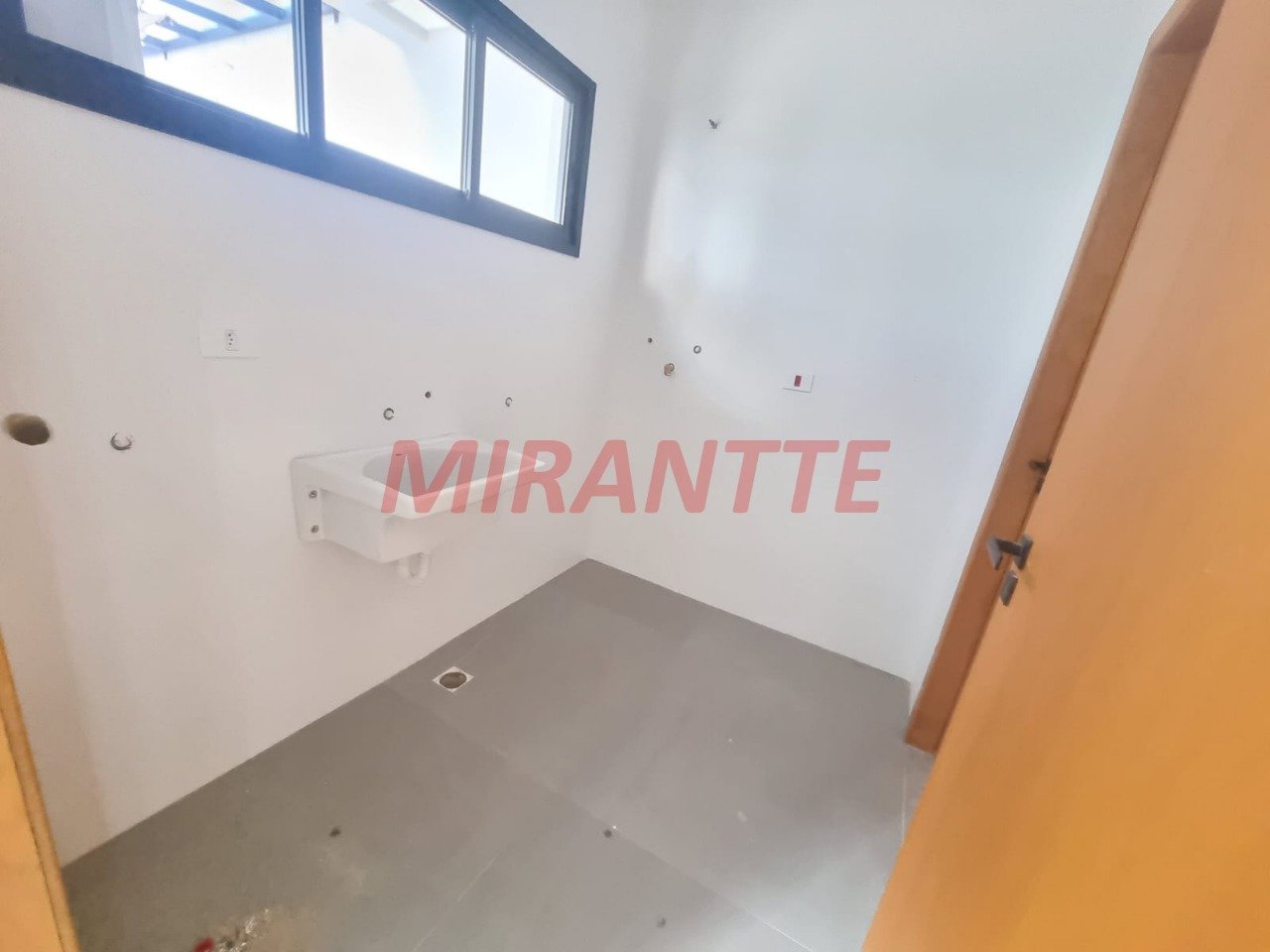 Sobrado de 133m² com 3 quartos em Tremembe