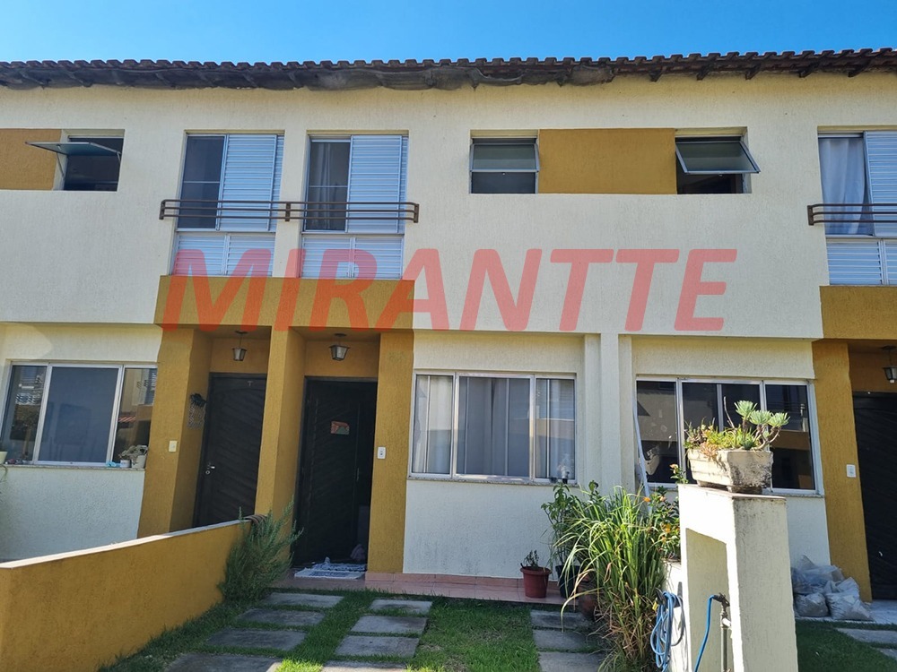 Cond. fechado de 80m² com 2 quartos em Jardim Flor do Campo