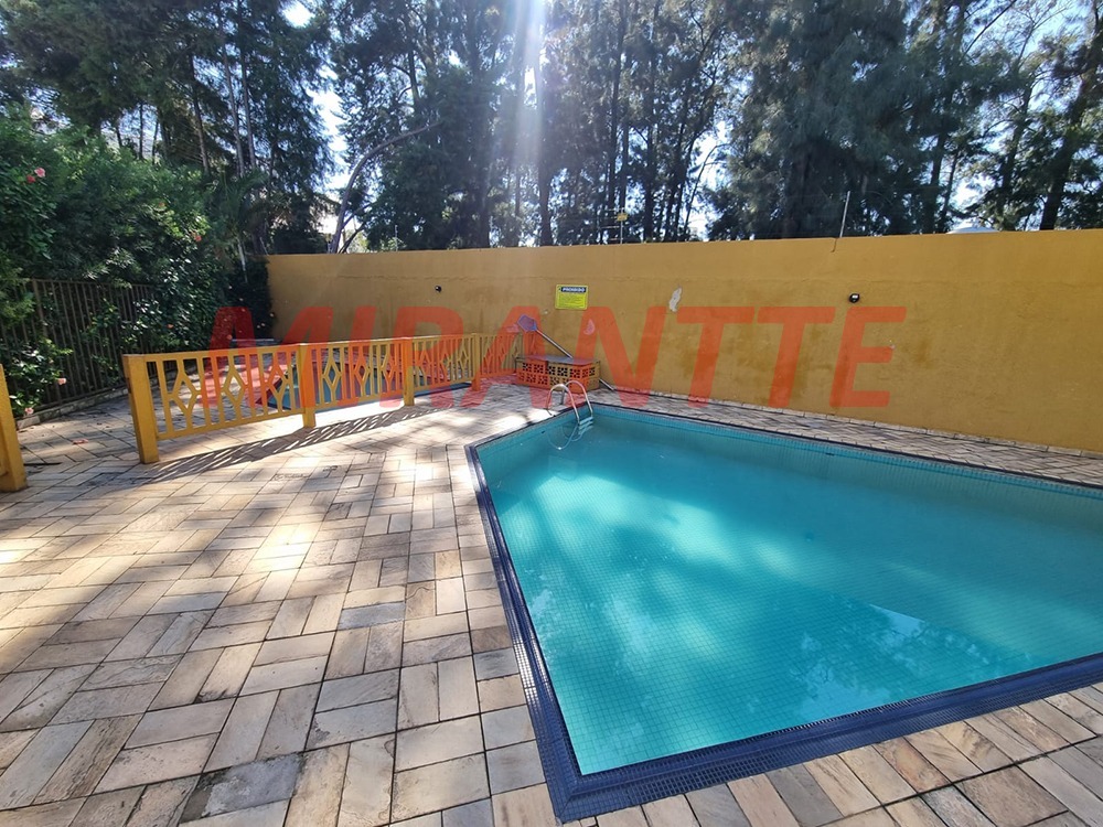 Cond. fechado de 80m² com 2 quartos em Jardim Flor do Campo