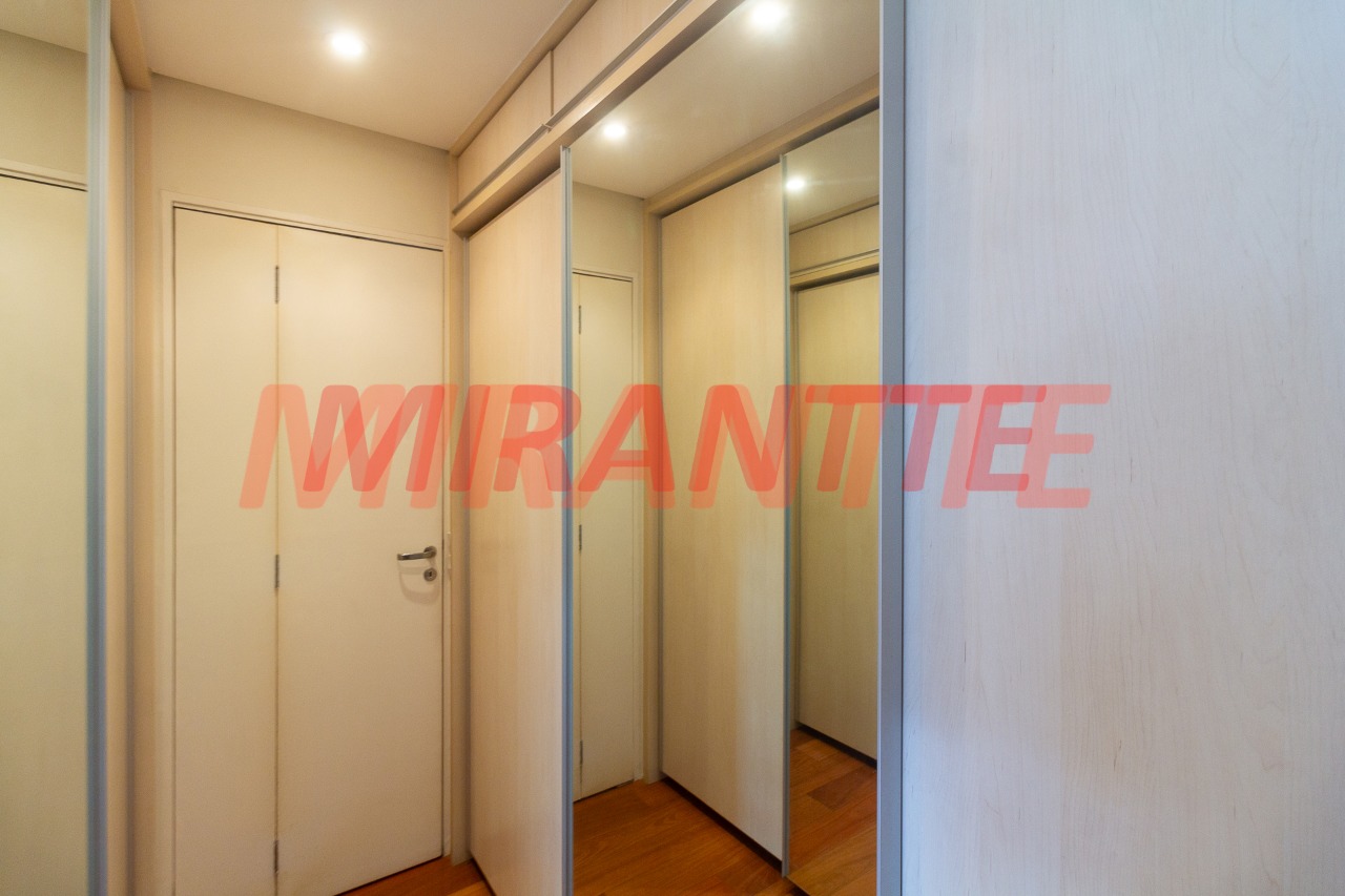 Apartamento de 146m² com 3 quartos em Santa Teresinha