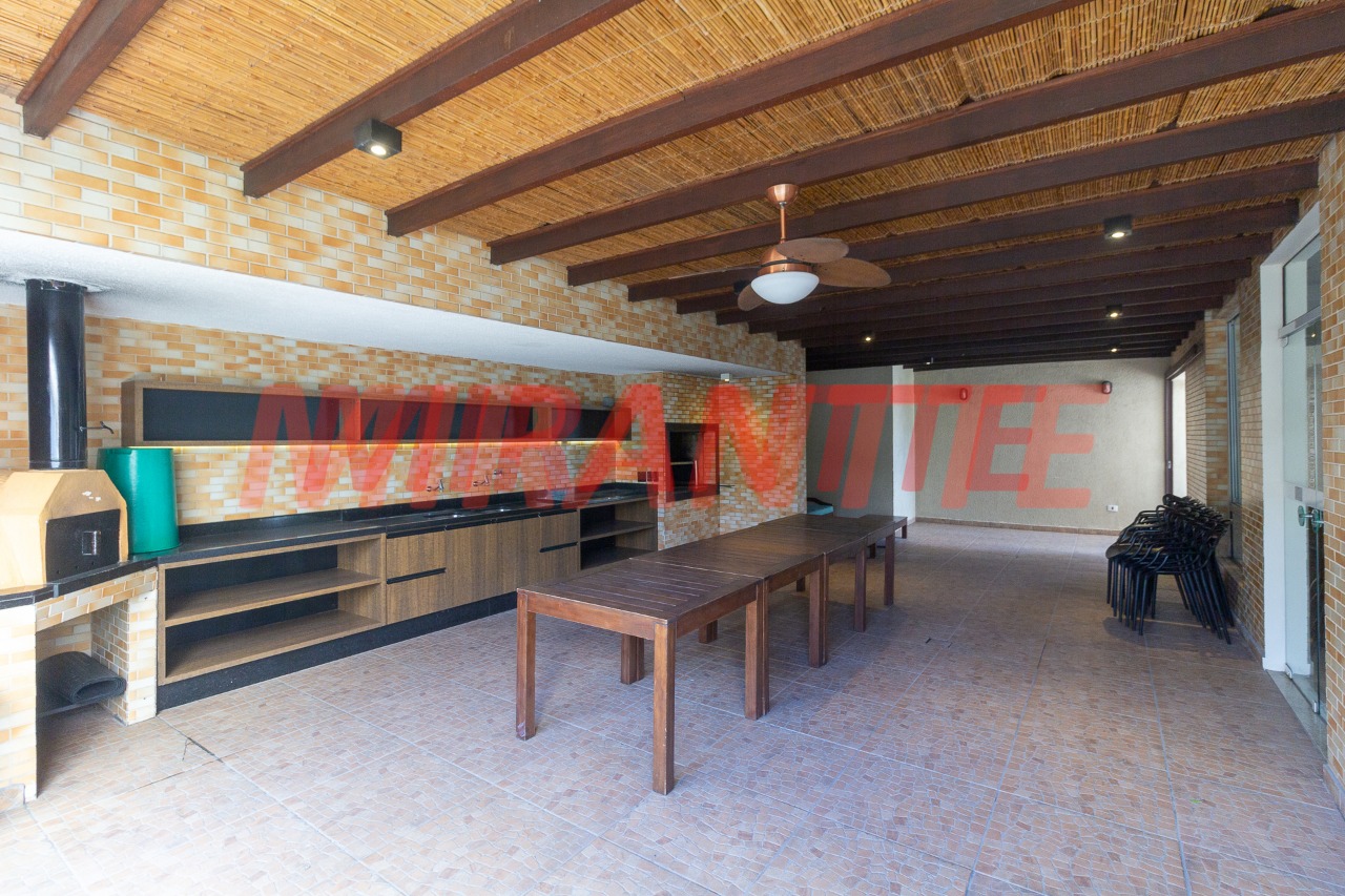 Apartamento de 146m² com 3 quartos em Santa Teresinha