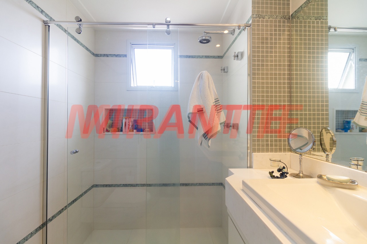 Apartamento de 146m² com 3 quartos em Santa Teresinha