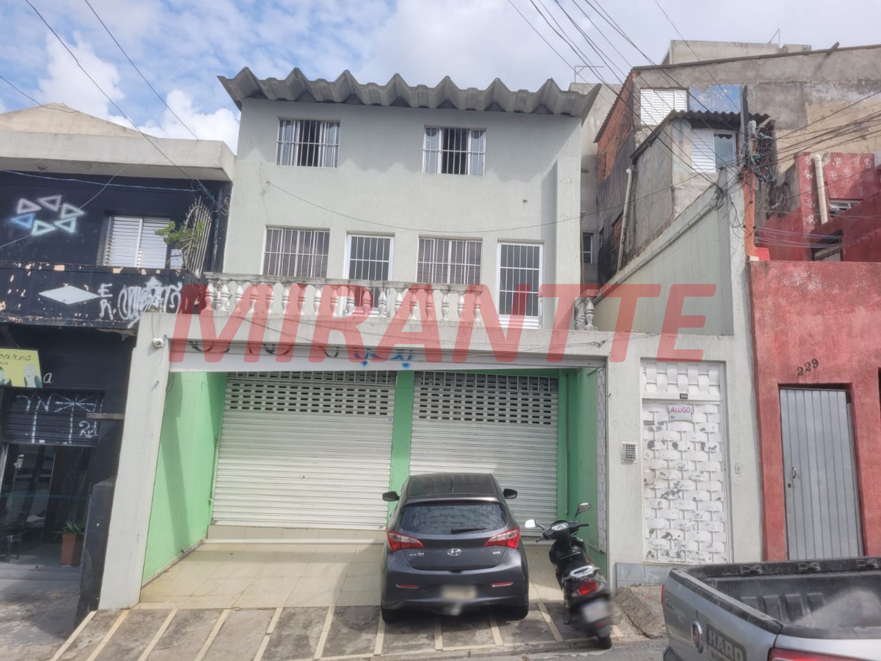 Sobrado de 430m² com 10 quartos em Vila Santa Maria
