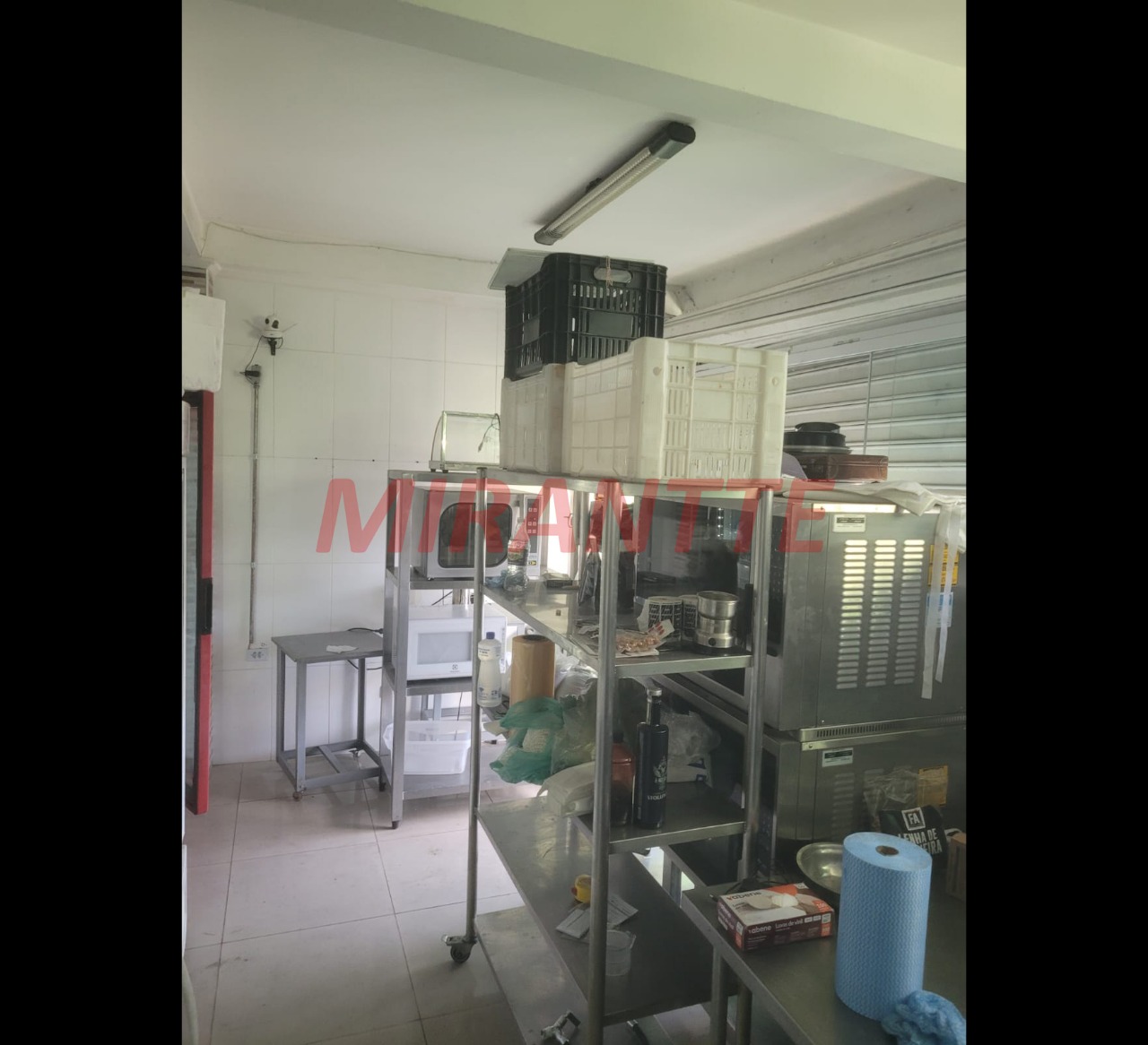 Sobrado de 430m² com 10 quartos em Vila Santa Maria