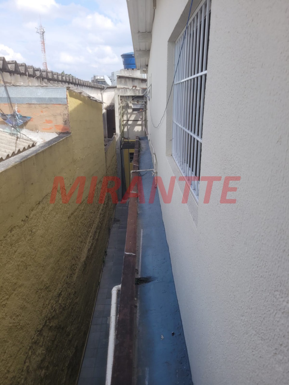 Sobrado de 430m² com 10 quartos em Vila Santa Maria