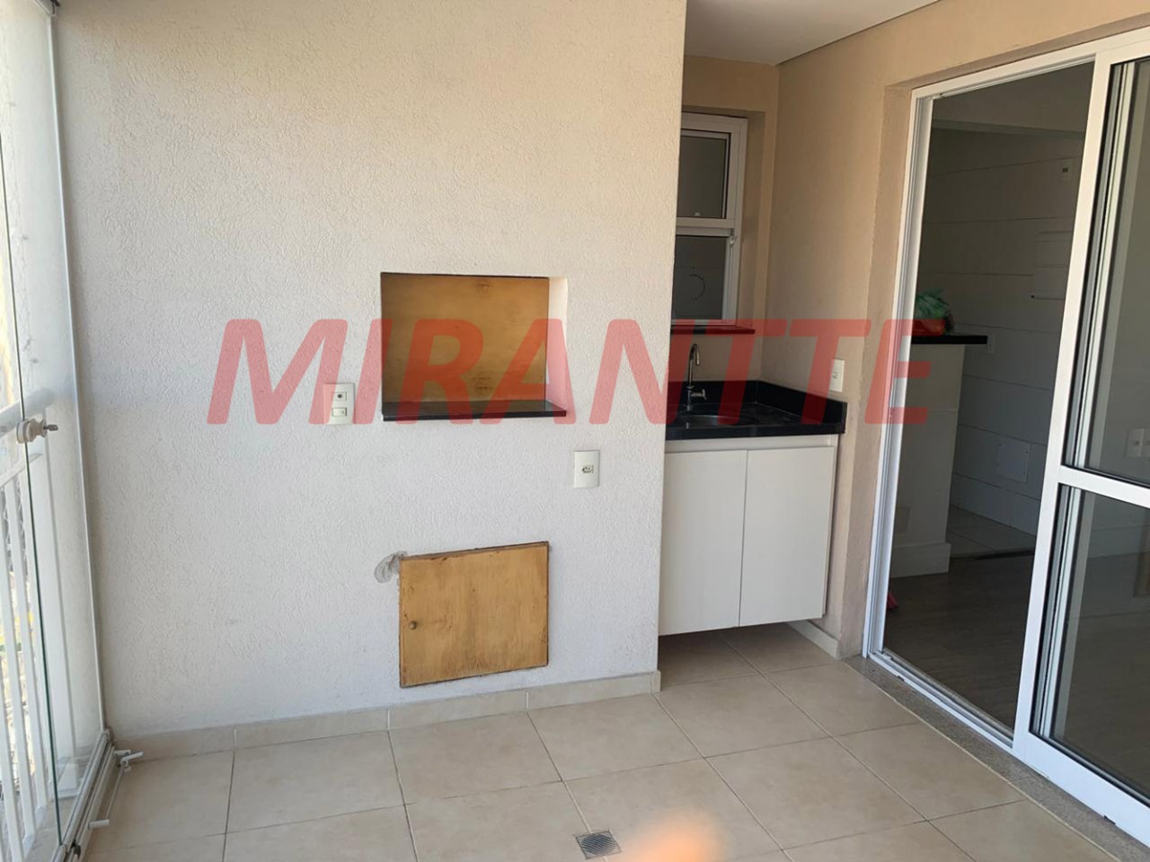Apartamento de 62m² com 2 quartos em Parada Inglesa