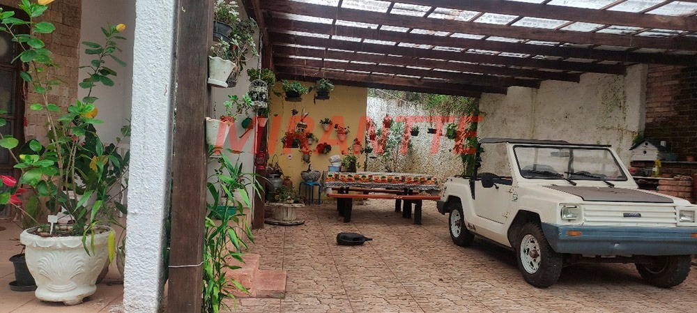 Casa terrea de 320m² com 2 quartos em Serra da Cantareira