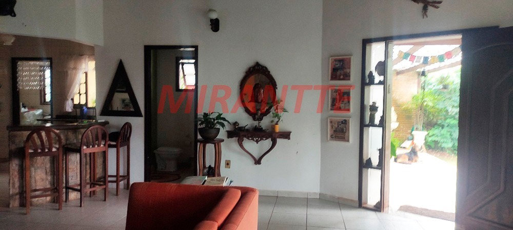 Casa terrea de 320m² com 2 quartos em Serra da Cantareira