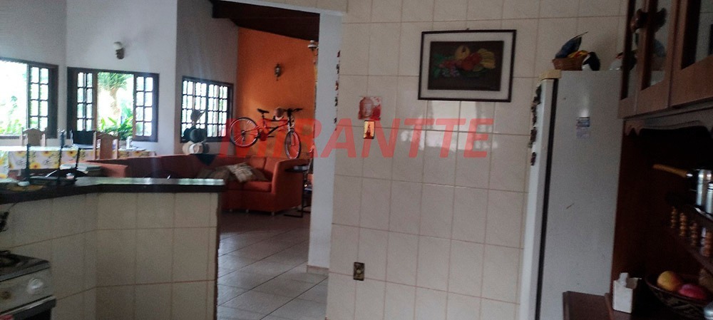 Casa terrea de 320m² com 2 quartos em Serra da Cantareira
