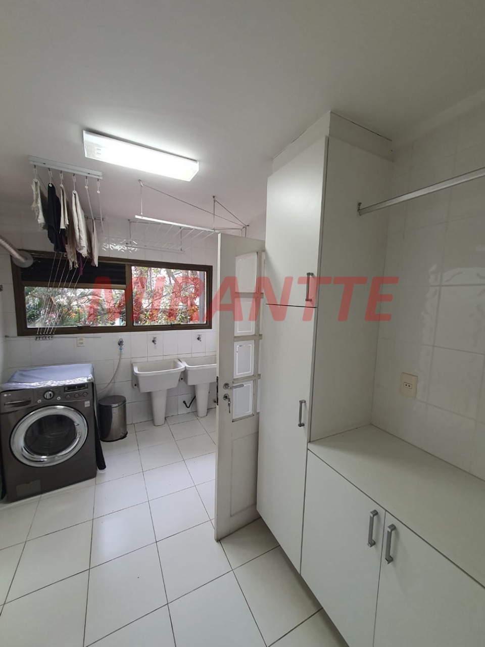 Apartamento de 151.5m² com 3 quartos em Vila Albertina