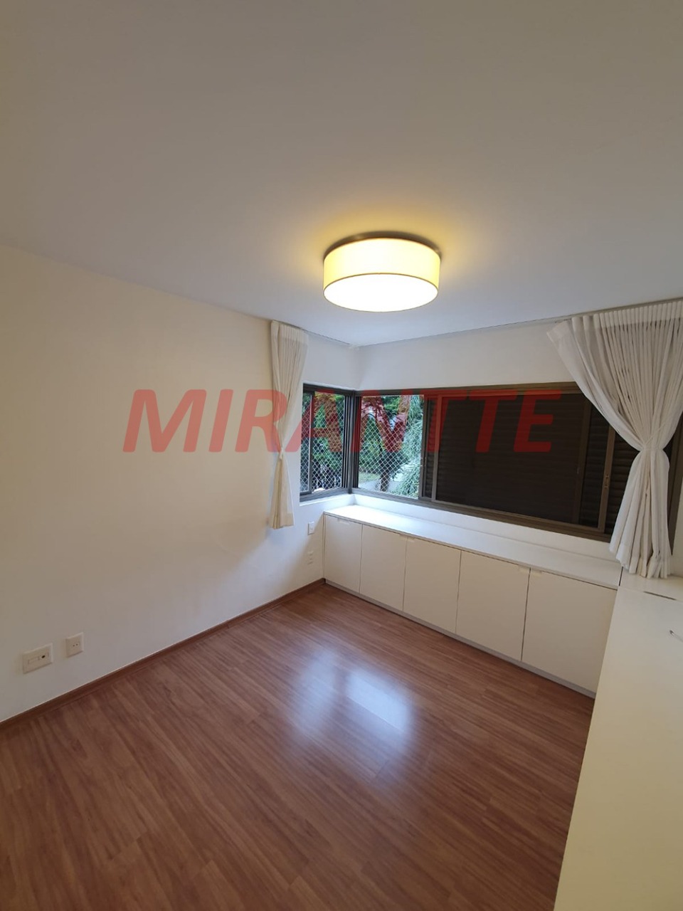 Apartamento de 151.5m² com 3 quartos em Vila Albertina