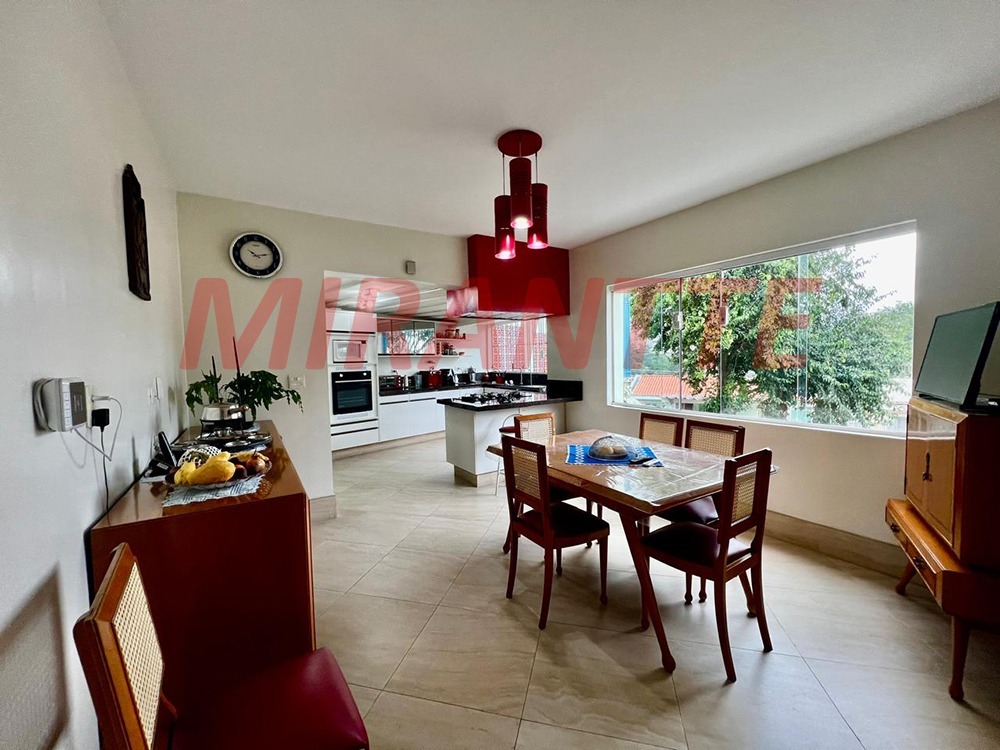 Sobrado de 300m² com 3 quartos em Parque Mandaqui