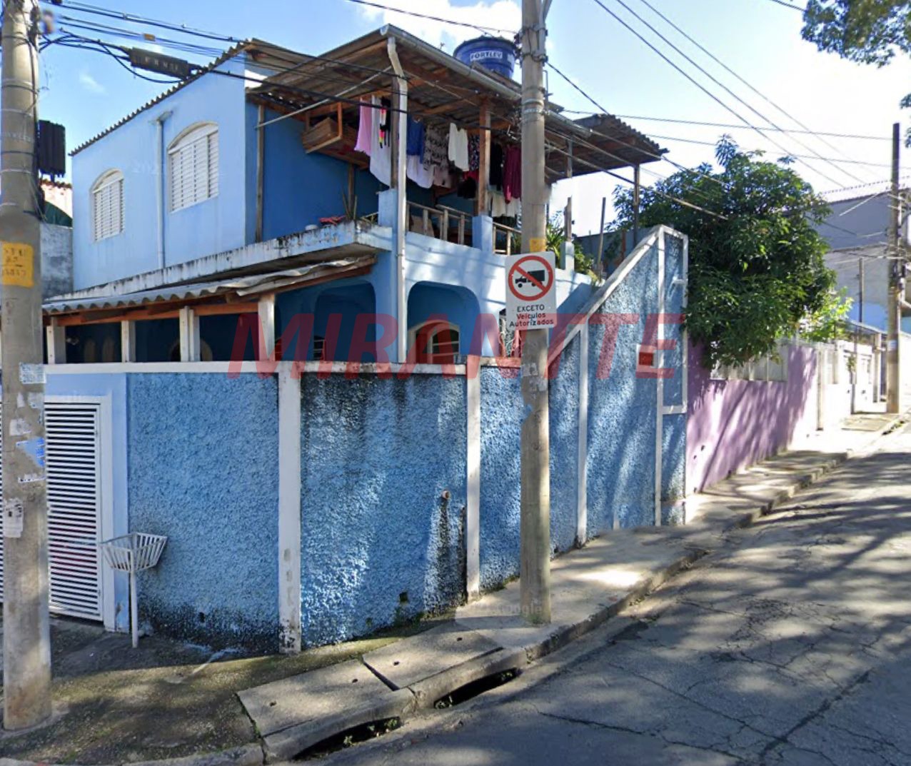 Sobrado de 200m² com 5 quartos em Imirim