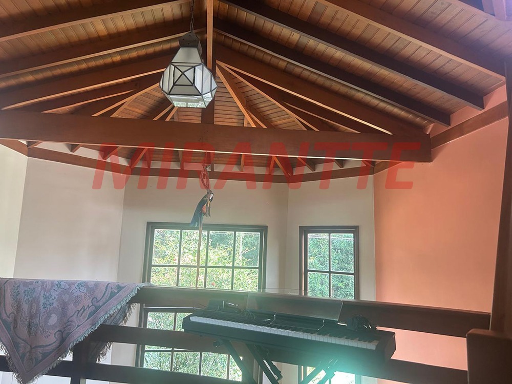 Cond. fechado de 299.76m² com 4 quartos em Roseira