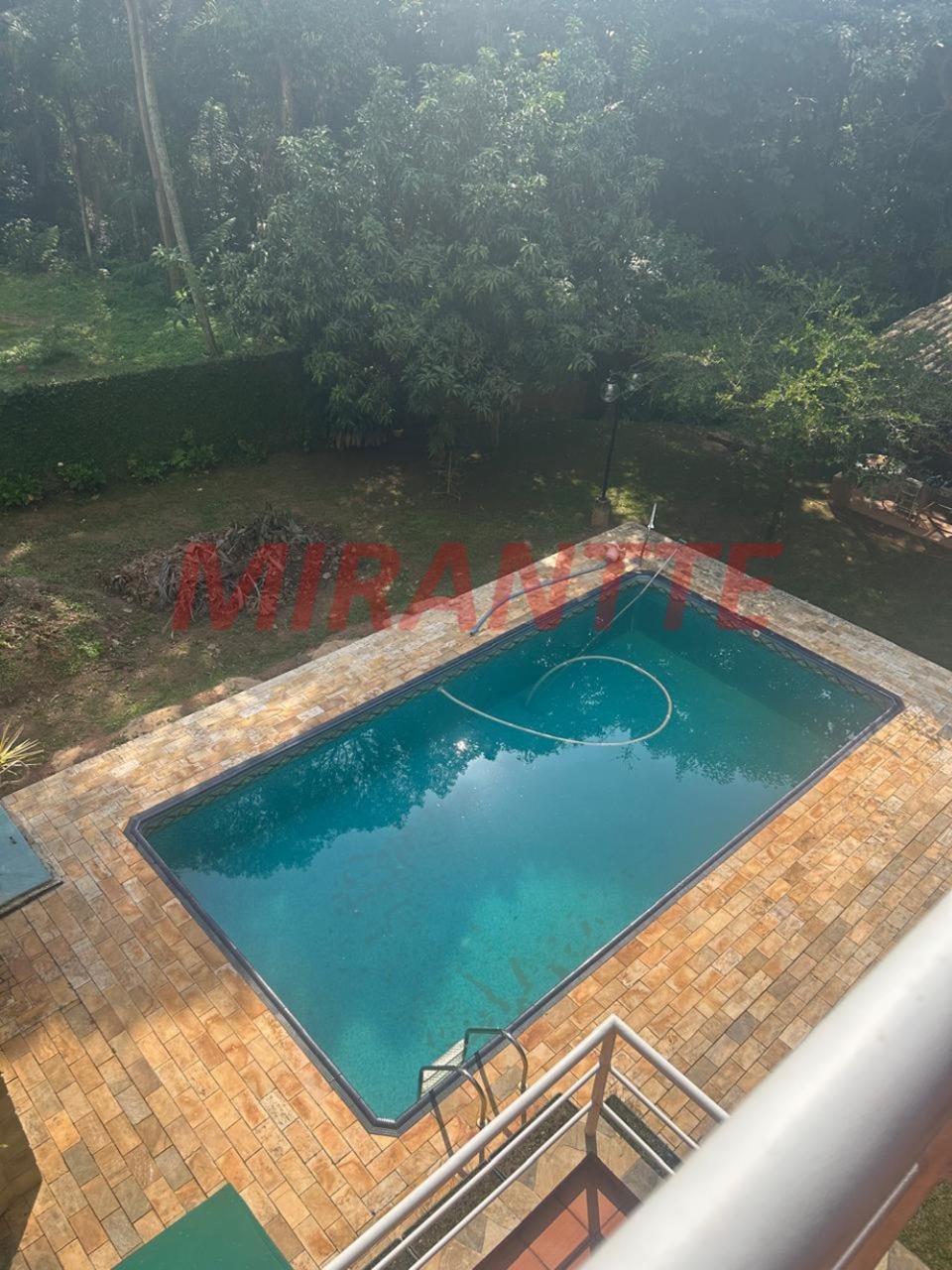Cond. fechado de 299.76m² com 4 quartos em Roseira