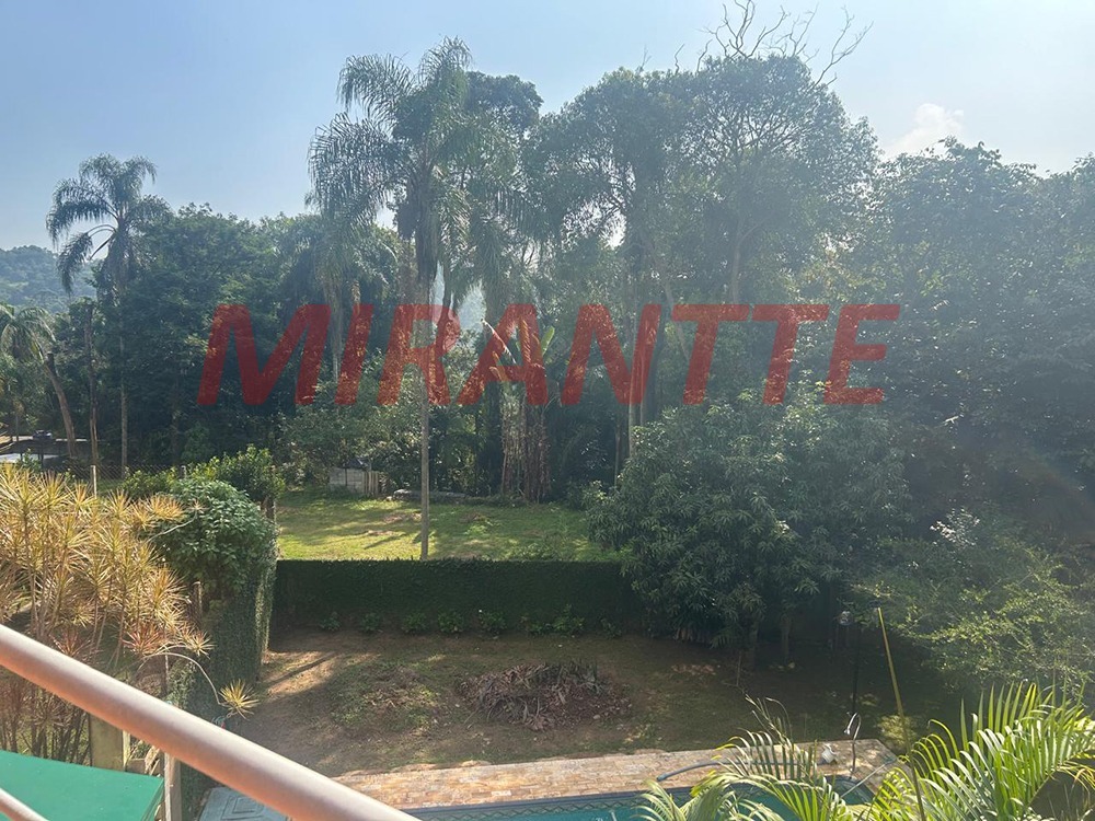 Cond. fechado de 299.76m² com 4 quartos em Roseira